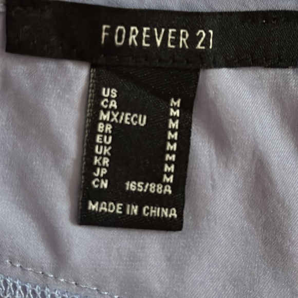 Forever 21 women’s size M periwinkle blue - Picture 3 of 4